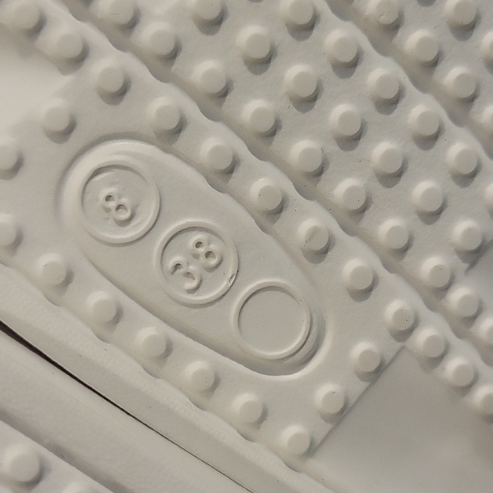 NEW! ZODIAC White Desert Buckle Slide On Sandal 7. - Picture 7 of 8